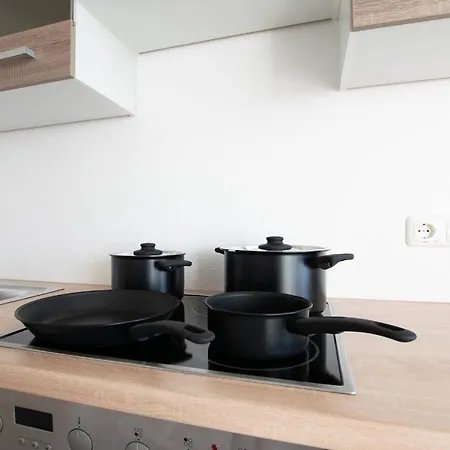 T&k - - 4 - 2nd Floor Apartment Duisburg